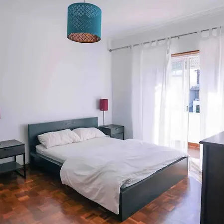 Hill - Guest house Parede